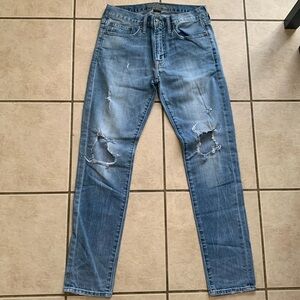 Men’s 29x30 American Eagle Core Fit Distressed Jeans